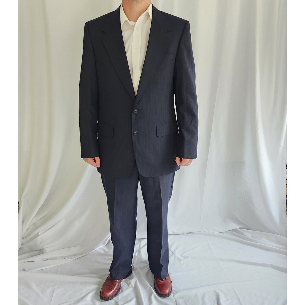 90s Stafford Navy Blue Pinstripe Suit‎